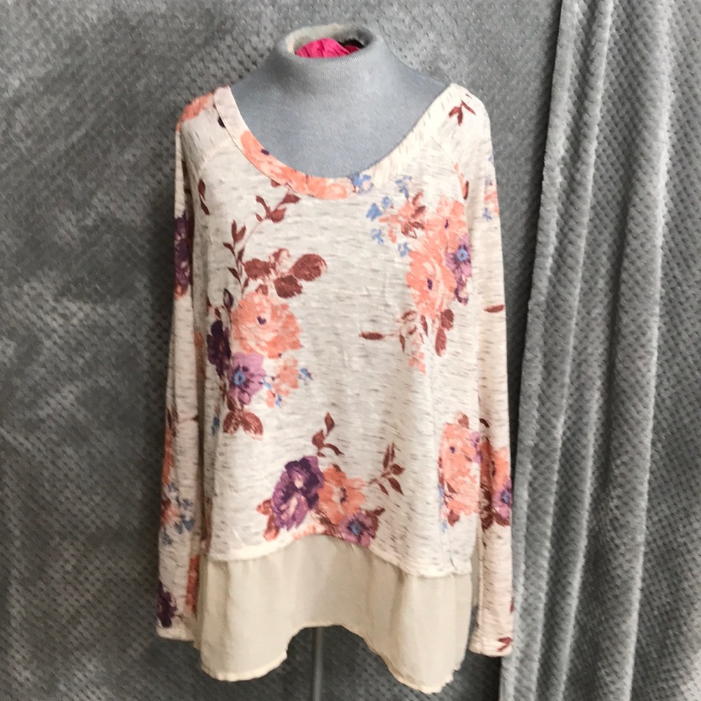 Living doll floral long sleeve tee. Sheer hem